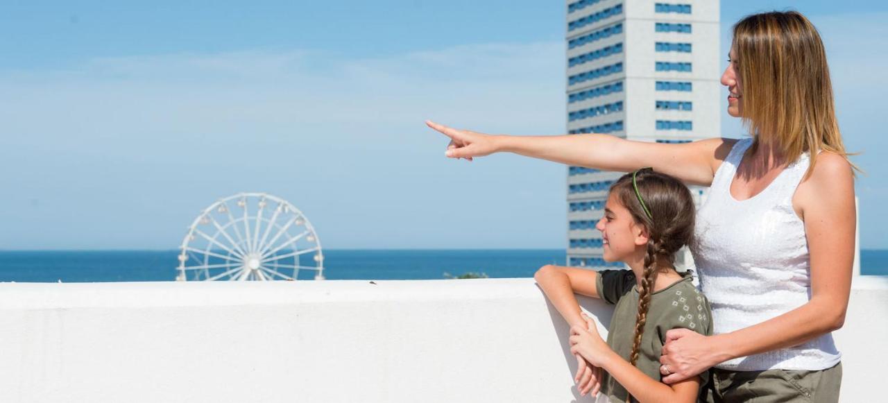 Hotel New Castle تْشيزيناتيكو المظهر الخارجي الصورة